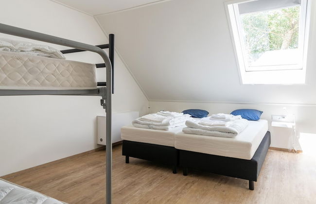 Lovely Apartment on Ameland Near Nes - Foto 48