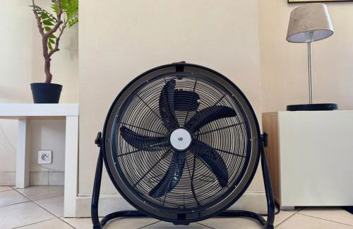 Detente et Confort, proche Gare RER D, CDG, Astérix - Foto 23