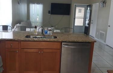 Maxx Maximum Comfort LLC - Foto 20