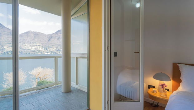 Besana 9 On the Lake - Private Garden & Parking by Rent all Como - Foto 2, Habitación