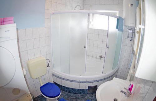 House Sandi, village Juršići - Foto 28