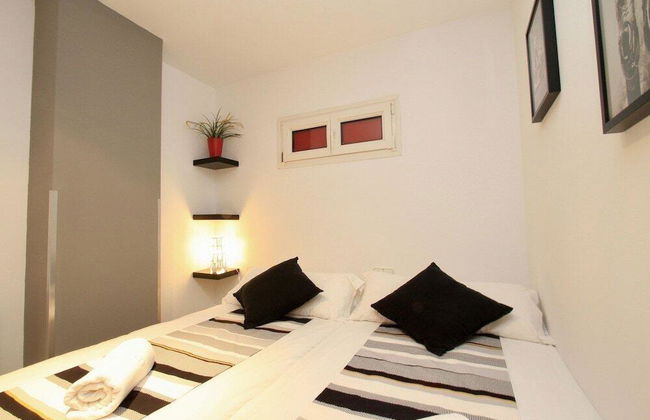 Inside Plaza Sierra Nevada - Foto 13