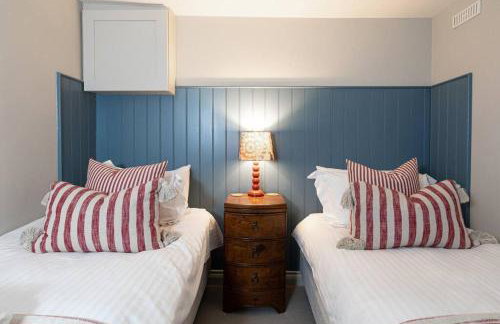 Farriers Cottage-Tranquil Haven, Central Location! - Photo 31