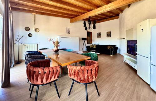 Ferienhaus Event Haus EMG Hockenheim für Familien und Gruppen bis 22 Personen mit Partyraum - Foto 15