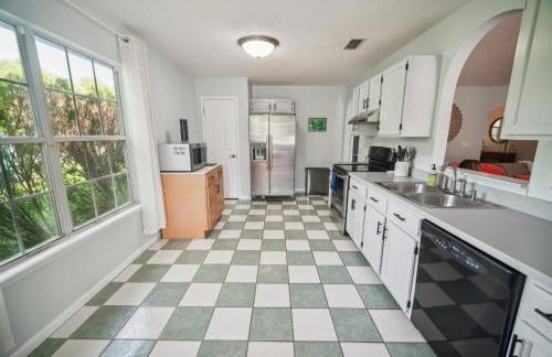 Pondside Perch - Your Waterfront Retreat home - Foto 21