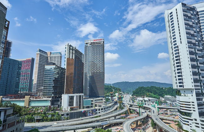 OYO Home 43951 Fair Studio Empire City Marriot - Photo 20