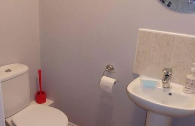 Beautiful Two Bedroom Apartment - Foto 9