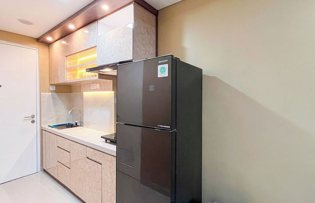 Modern Studio Room Apartment At Tamansari Skylounge Makassar - Foto 12