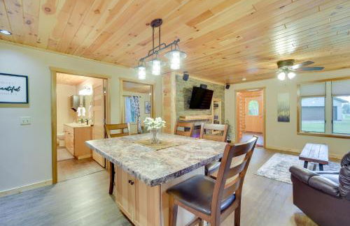 Cozy Cable Cabin Rental - Pet Friendly! - Foto 12