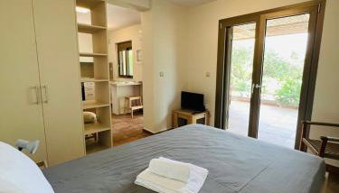 Gargarou Residences - Photo 5