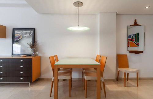 Valencia las Artes y Ciencias + Garaje + Netflix - Photo 21