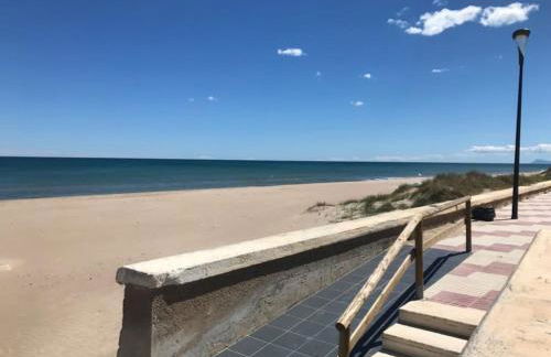 Casa adosada junto a la playa de El Perelló - Foto 16
