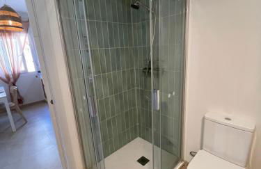 Sun and Sea Modern Studio El Palo 1 min to Beach - Foto 13