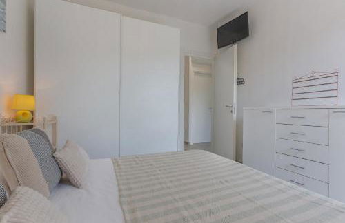 GuestHost - Lido degli Estensi Seaview Apartment - Foto 13