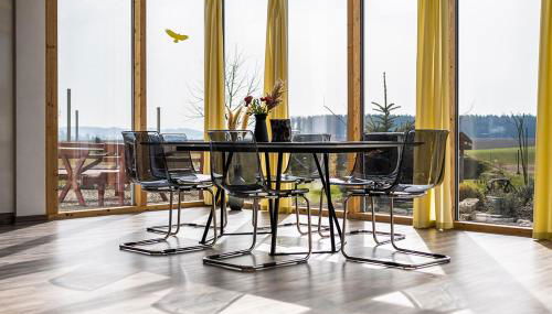 Ruhige Ferienwohnung mit Panoramablick - Foto 2