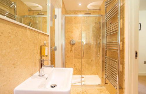 Trewhiddle Retreat V4 by Together Travel - Luxury 4-Bedroom Villa - Foto 22