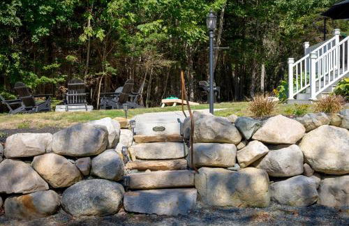 4BR Retreat, 16mi to Acadia NP, with Game Room - Foto 54