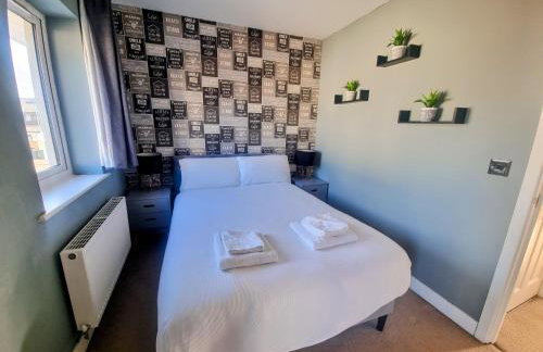 Black Brick Stays, Great Location, Free Parking, Fast Wi-Fi, Families & Contractors Welcome - Foto 21