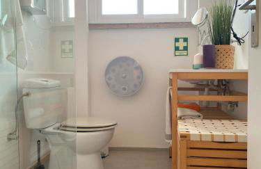 Lisbon, renovated T2 apartment Portas de Benfica - Foto 46