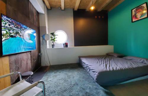 Stunning Industrial Loft in a former Power Plant Schaltzentrale - Foto 21