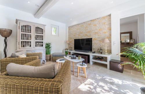 Provencal bastide with heated pool near Alpilles and Luberon - Foto 11