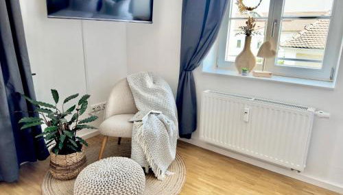 Modernes Appartement "ALTE MÄDCHENSCHULE", inkl Stellplatz, E-Bike Ladestation, Boxspringbett, Business, 2 Personen, gratis Kaffee und Tee, WLAN - Foto 4