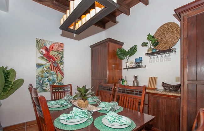 Gecko Getaway 2 Bedroom Condo by RedAwning - Photo 7