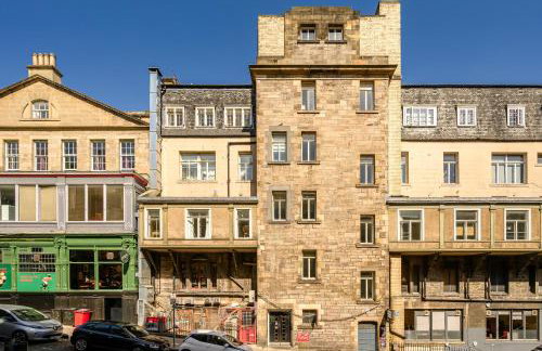 Historic Apartment in Old Town - Photo 19