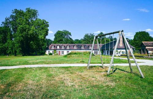 La Breteche-Le château et les dépendances - Photo 50
