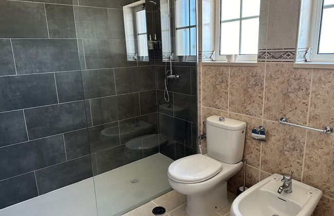 BnB Homes Luxurious Villa With 5 Bedrooms Pool - Foto 69