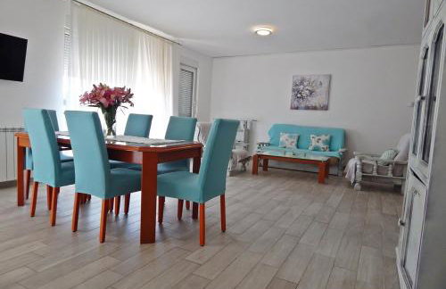 Apartments Katarina with swimming pool - Photo 31