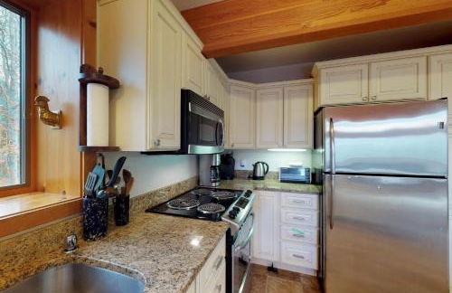 South Hill Lodge - Photo 8