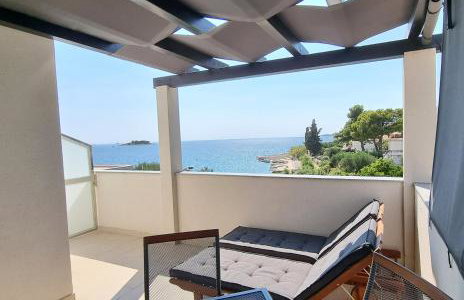 Apartmani Mistral - Photo 1