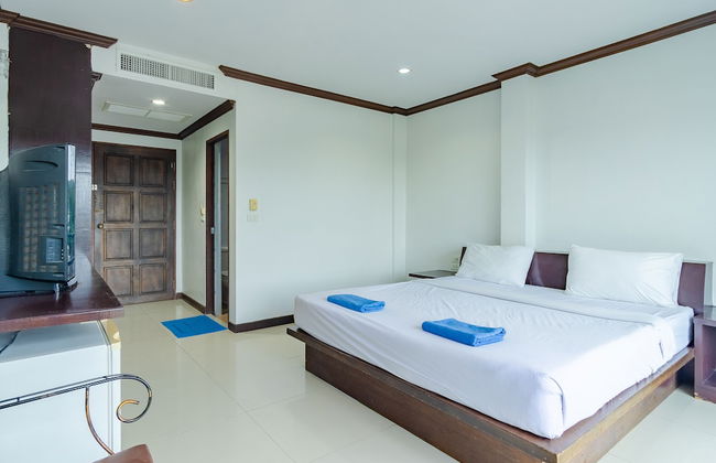 Goodday Kathu - Photo 12