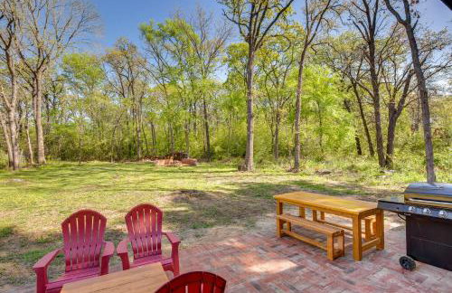 Fire Pit and Grill Lakeside Gun Barrel City Home! - Foto 24