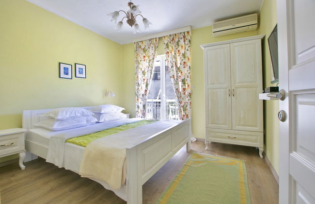 Marinero Apartments - Photo 32