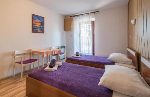 Holiday apartment Angelina with Seaview and swimming pool - Photo 26