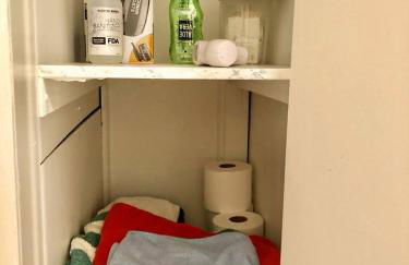 Fantastic updated apartment with parking - Foto 37