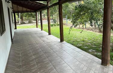 Sítio do Sr Joaquim na Região dos Lagos com Piscina - Foto 19