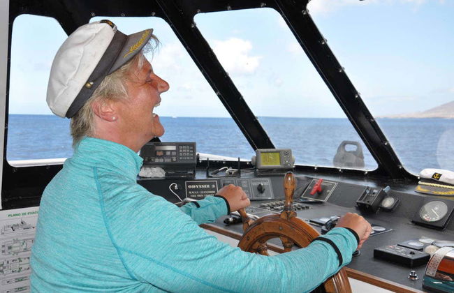 Glass Bottom Boat Cruise - Foto 7