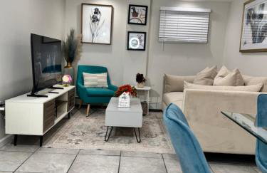 Julie's Cozy 2 Bedroom Basement Apartment - Foto 39