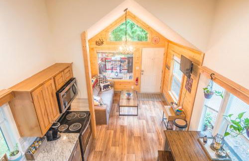 Trout Corner wooded tiny home - Foto 13