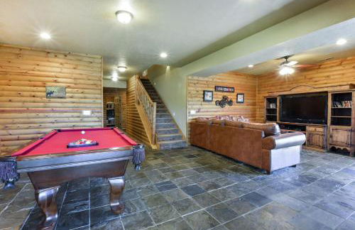 Luxury Lakefront Chalet Resort 2 Pools FREE Amenities Dock Kayaks Waterslide - Foto 26