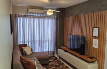 Apartamento Confortável e Espaçoso em Condomínio Familiar, 2 Quartos com 1 suíte e Lazer de Clube - Foto 2