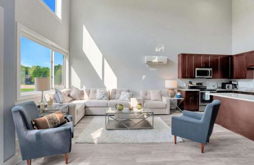 Luxe Condo Overlooking Park - Foto 1