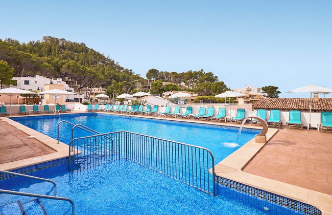 Universal Aparthotel Don Camilo - Photo 31