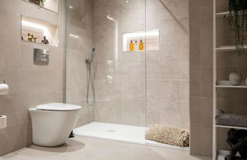 Arran Shores Luxury Shorefront Garden Terrace Apartment 6 - Photo 6