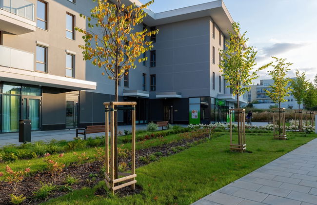 Warsaw Apartment Szajnowicza by Renters - Photo 41