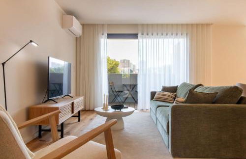 Gaia Elegant Apartment with Patio by LovelyStay - Foto 18