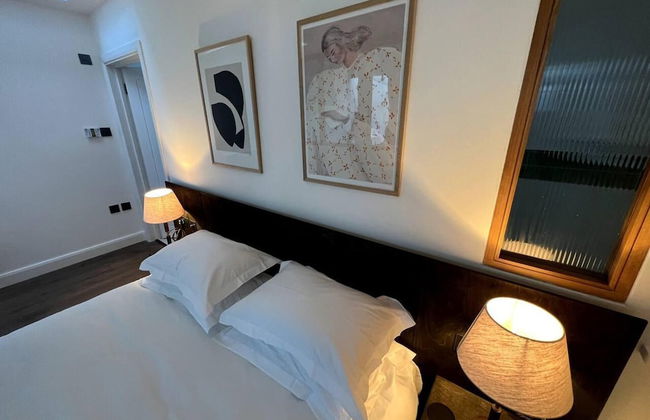 Design Led 1 bed in Cosmopolitan Queens Park - Foto 2